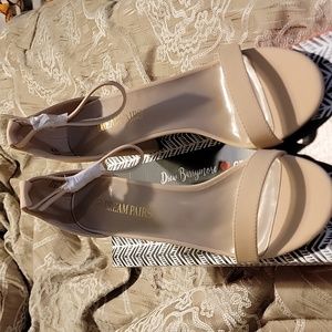 Tan Strappy Heels by Dream Pairs, Size 8